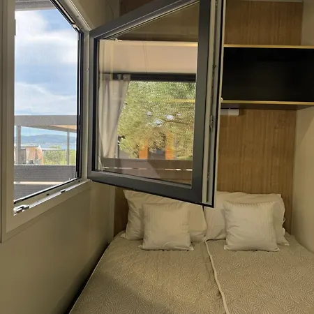 Stayadriatic Mobile Homes Olive 营地 *