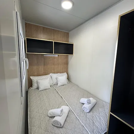 Stayadriatic Mobile Homes Olive 营地 *