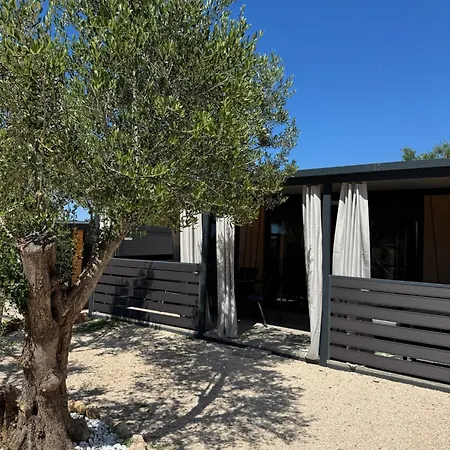 Kemping Stayadriatic Mobile Homes Olive Sveti Filip i Jakov